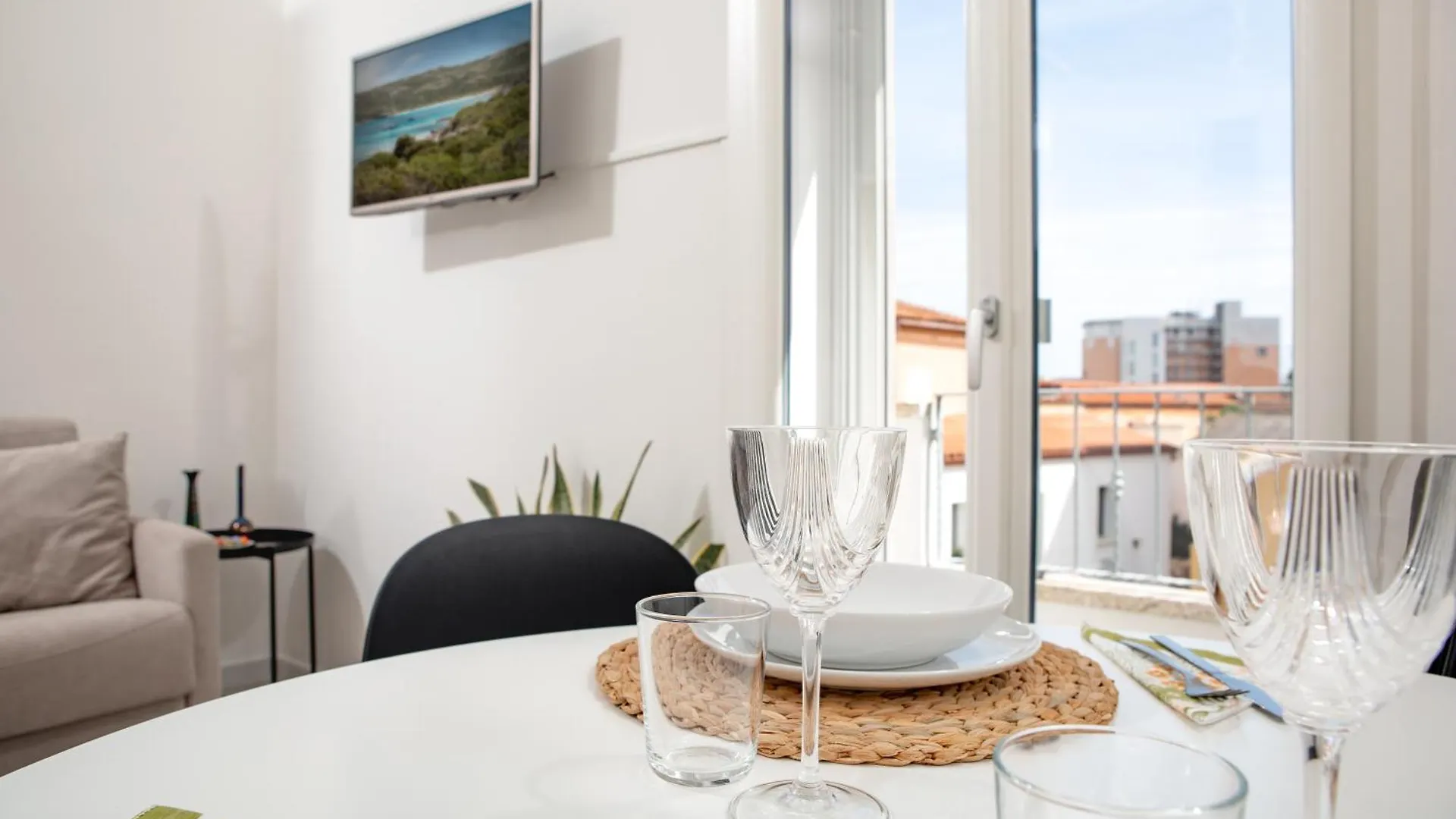 Madau'S House Apartments Olbia