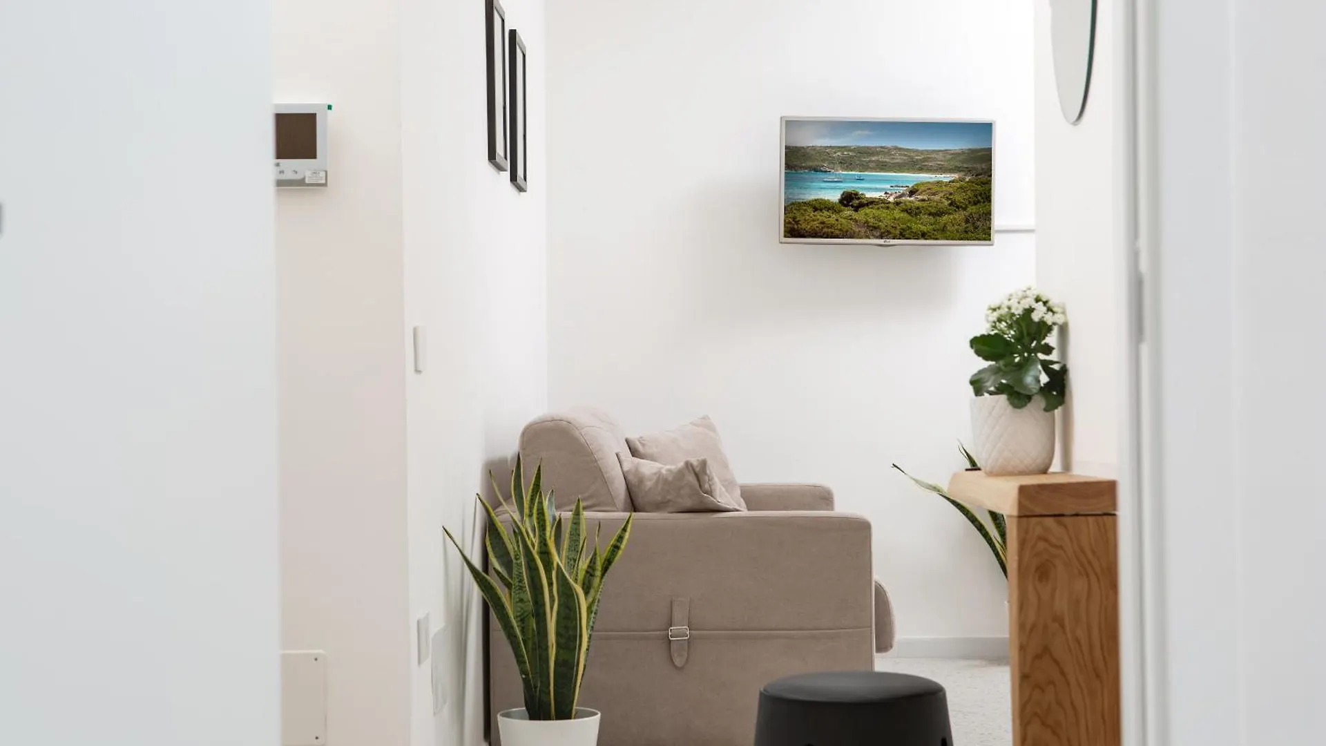 Madau'S House Apartments Olbia