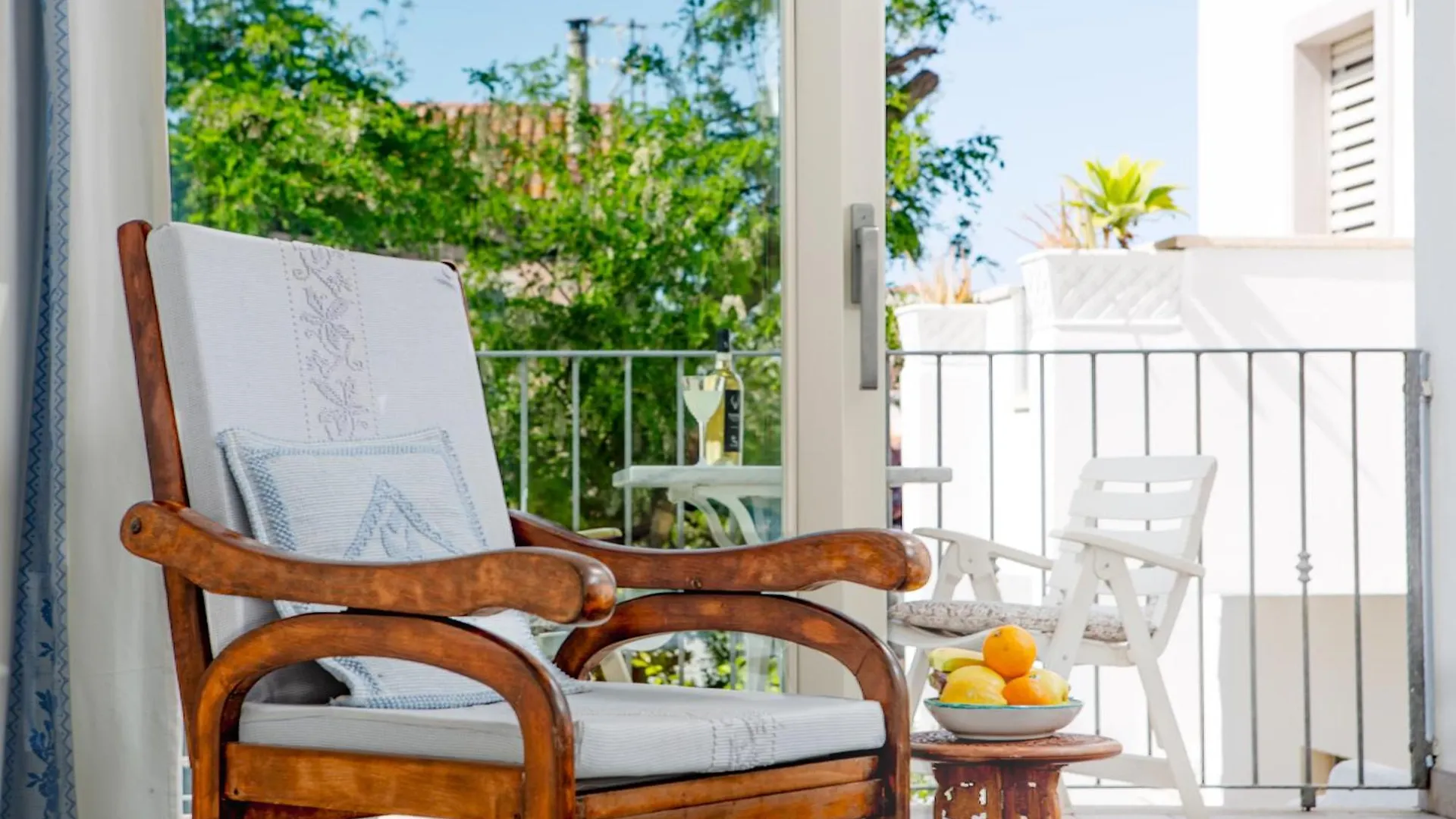 Madau'S House Apartments Olbia