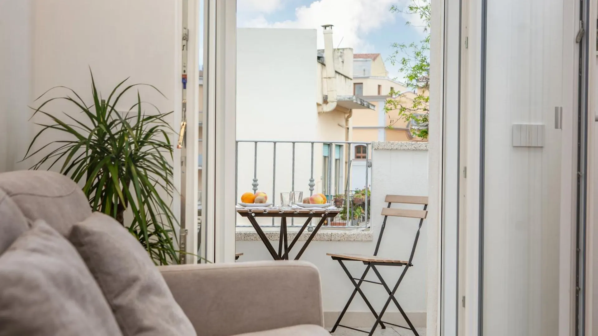 Madau'S House Apartments Olbia