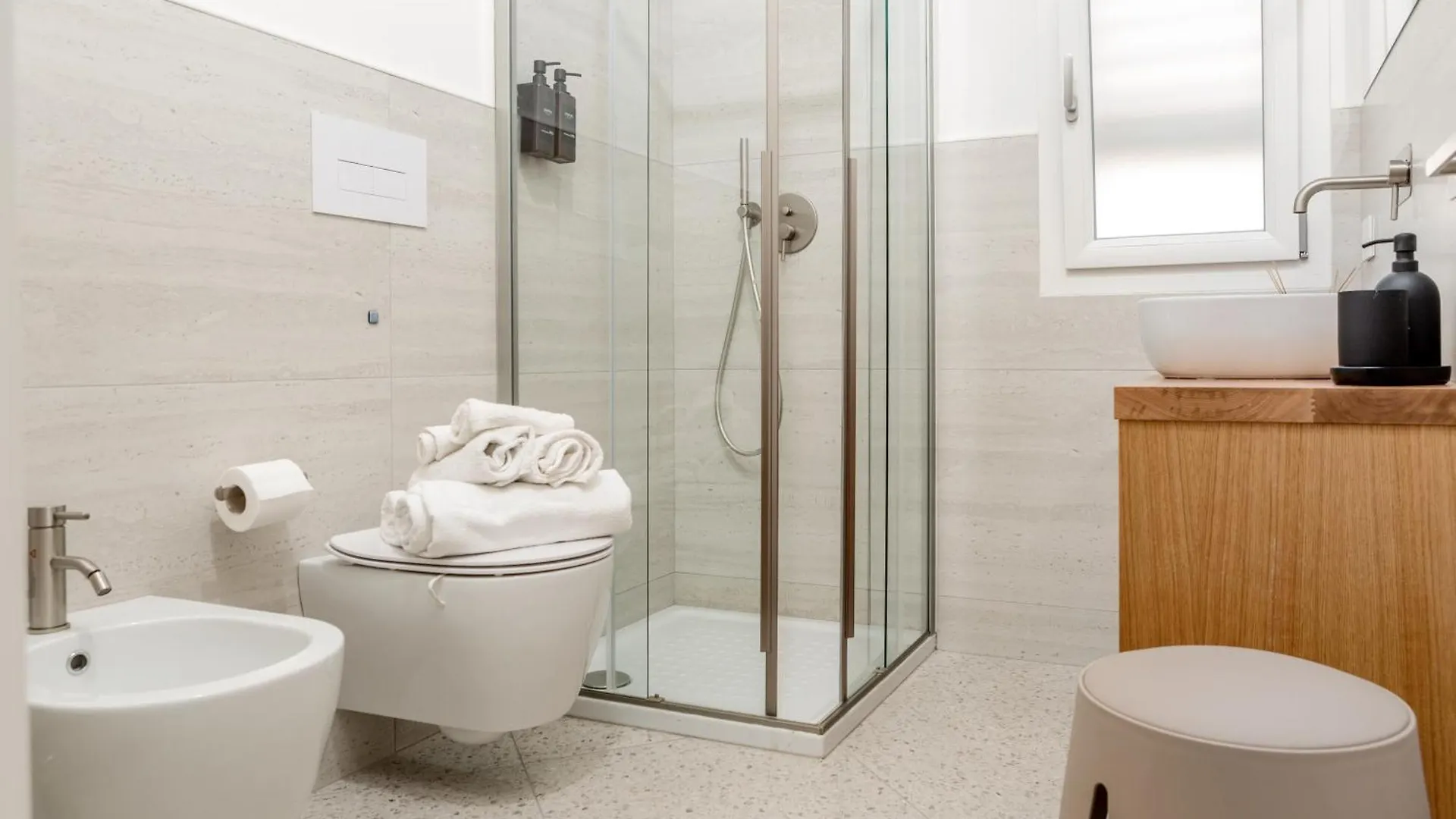 Madau'S House Apartments Olbia